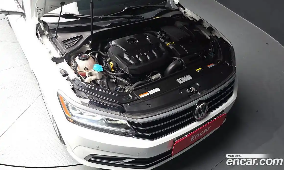 Volkswagen Passat 2018 2.0 автомат (гидро), фото 6