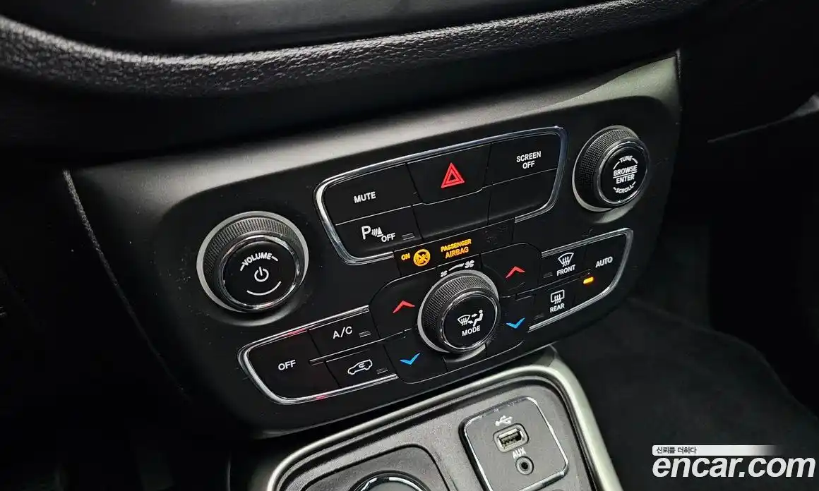 Jeep Compass 2018 2.4 автомат (гидро), фото 19