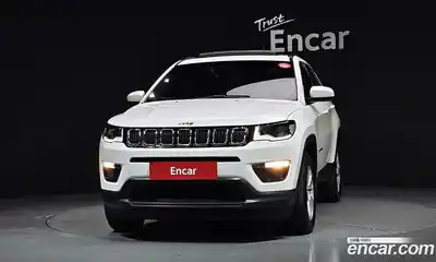 Jeep Compass 2018 2.4 автомат (гидро), миниатюра 3
