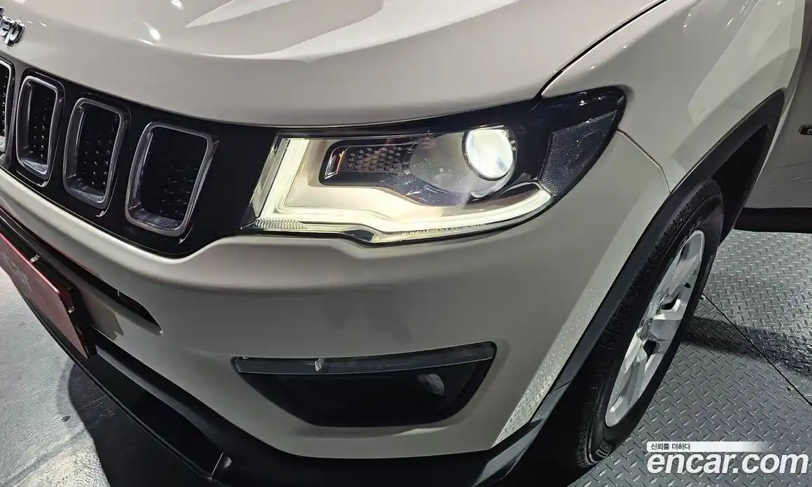 Jeep Compass 2018 2.4 автомат (гидро), фото 8