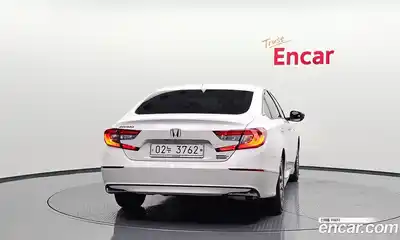 Honda Accord 2019 2.0 автомат (гидро), миниатюра 3