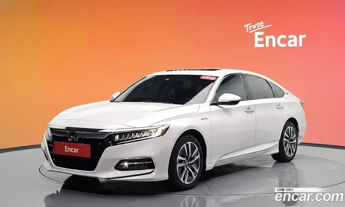 Honda Accord 2019 2.0 автомат (гидро), фото 33