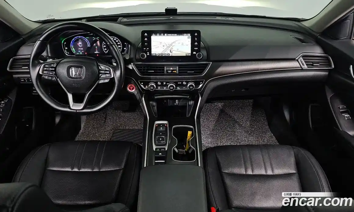 Honda Accord 2019 2.0 автомат (гидро), фото 9