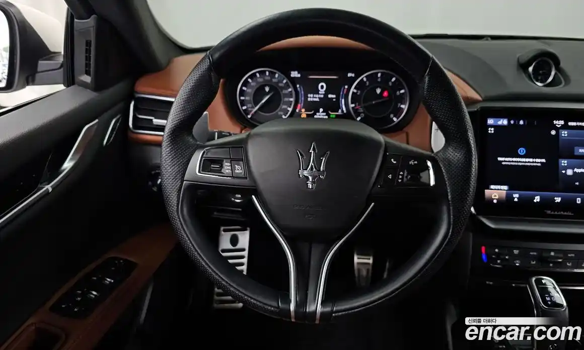 Maserati Ghibli 2021 2.0 гидро, фото 19