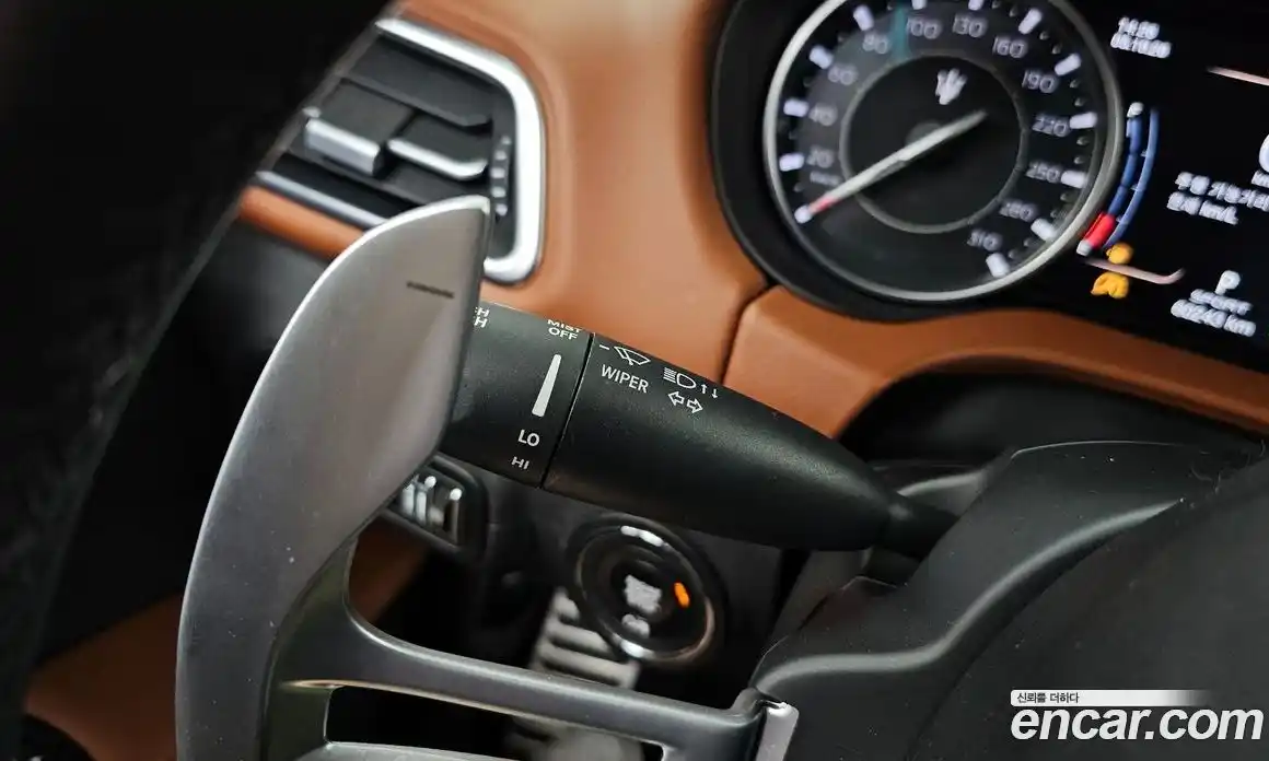 Maserati Ghibli 2021 2.0 гидро, фото 35