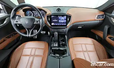 Maserati Ghibli 2021 2.0 гидро, миниатюра 10