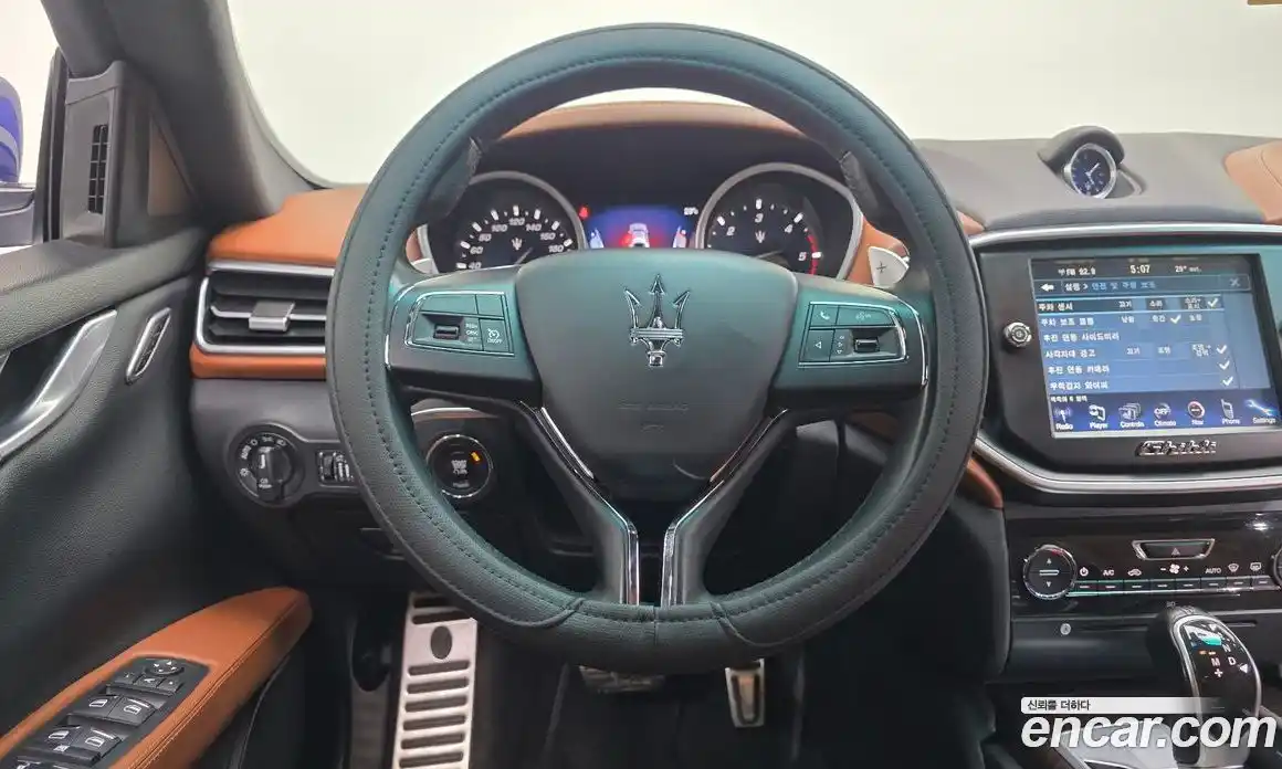 Maserati Ghibli 2015 3.0 гидро, фото 15