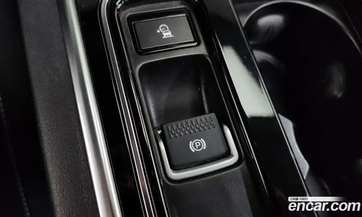 Jaguar XE 2018 2.0 гидро, фото 18