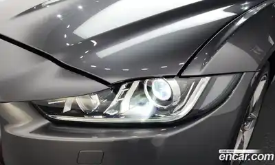 Jaguar XE 2018 2.0 гидро, миниатюра 8