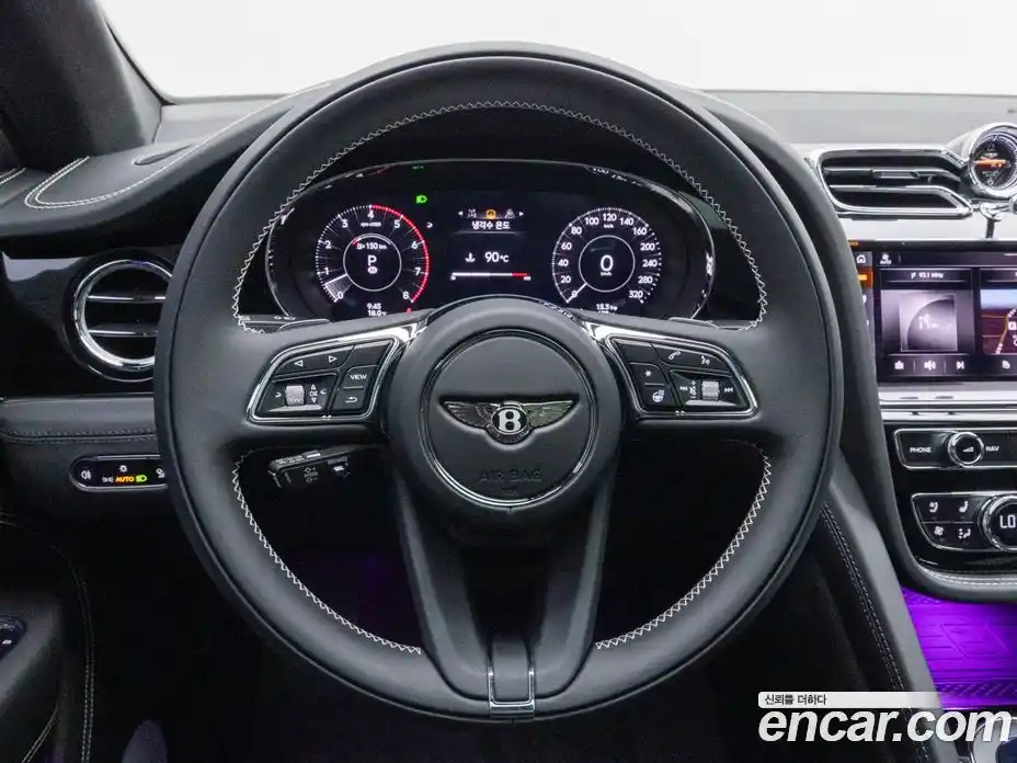 Bentley Bentayga 2025 4.0 гидро, фото 20