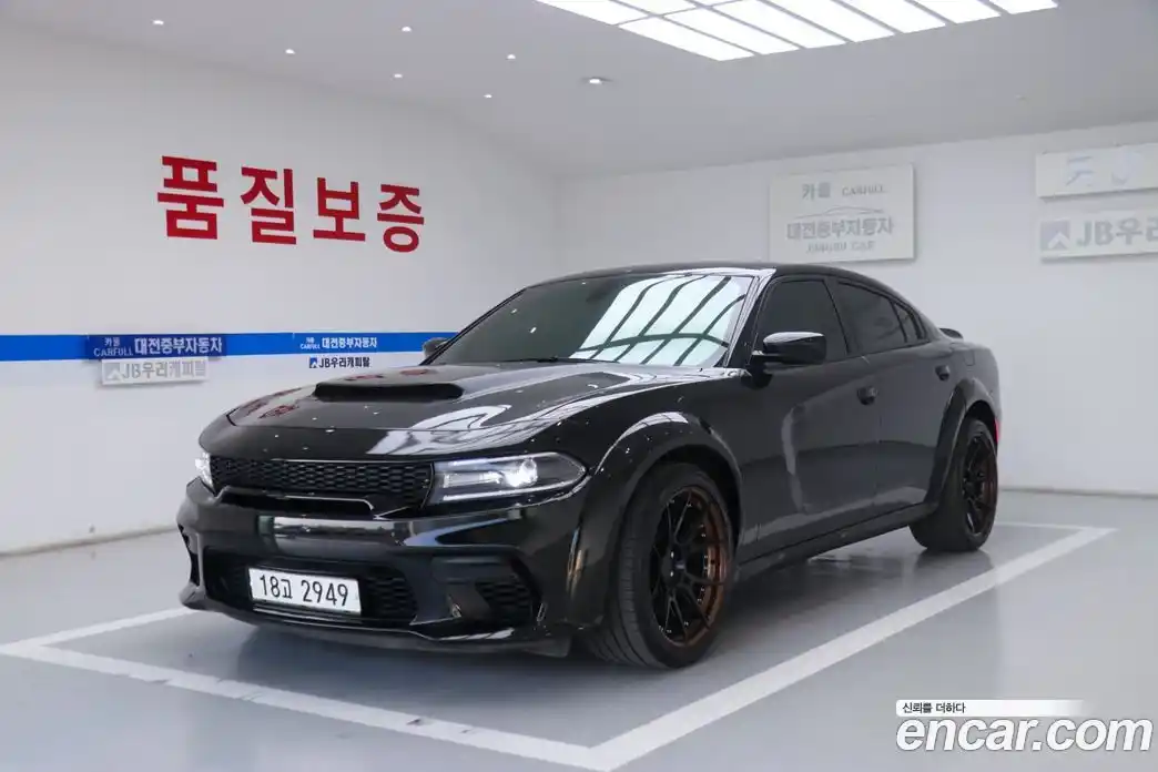 Dodge Charger 2016 3.6 гидро, фото 1