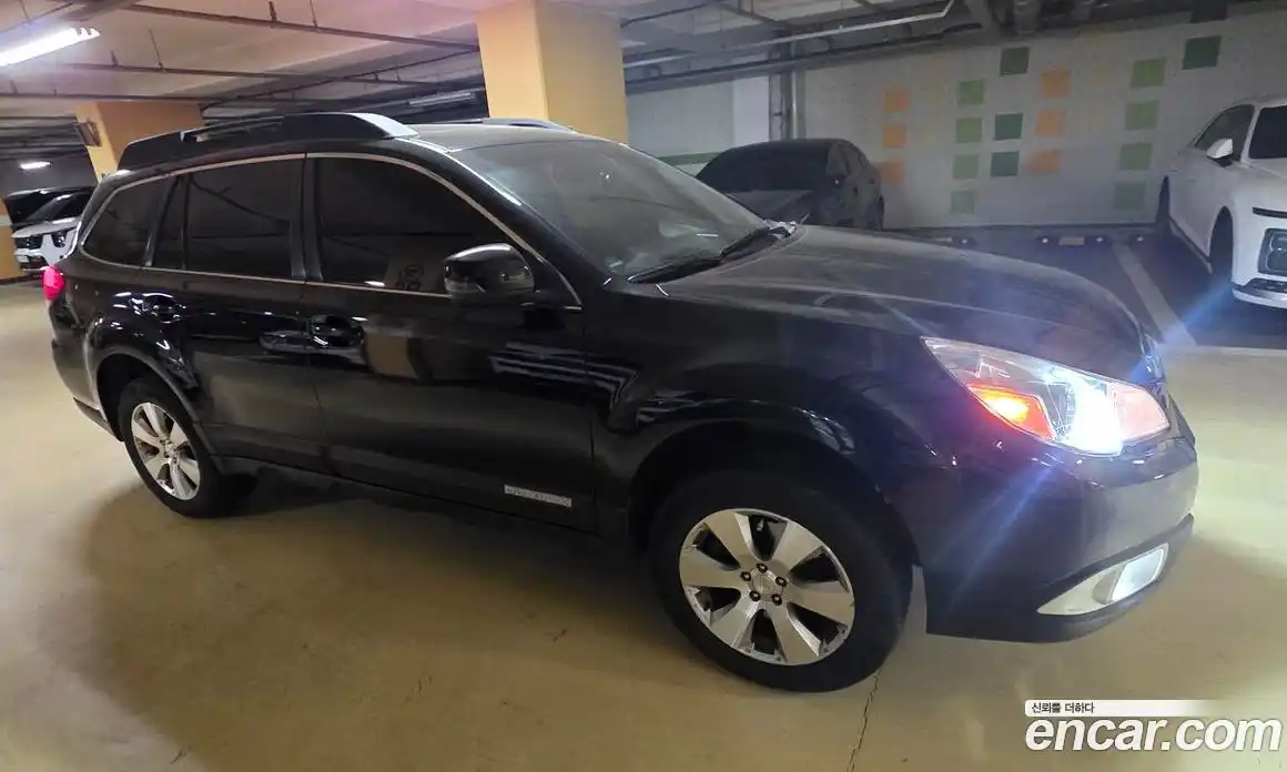 Subaru Outback 2012 3.6 автомат (гидро), фото 1 Subaru Outback 2012 3.6 автомат (гидро), фото 1