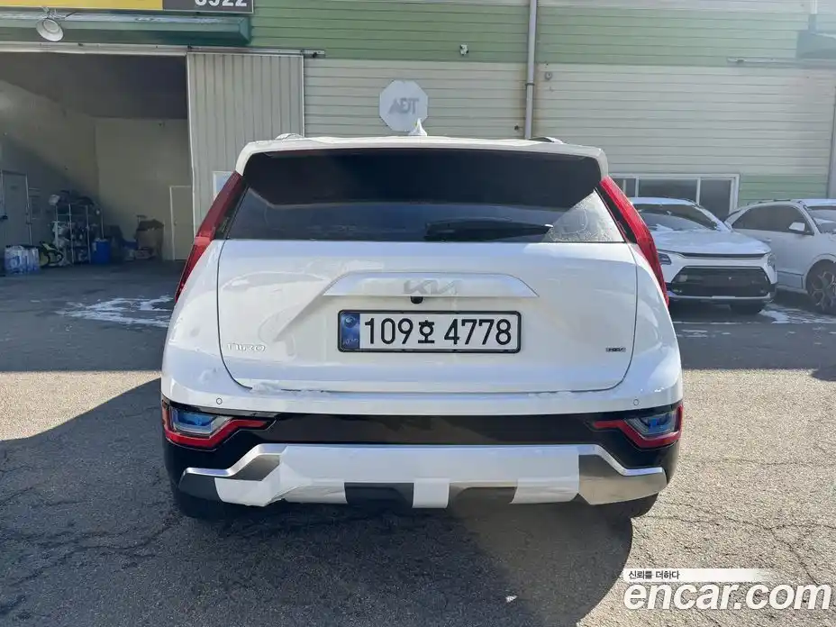 Kia Niro 2026 1.6 автомат (гидро), фото 5