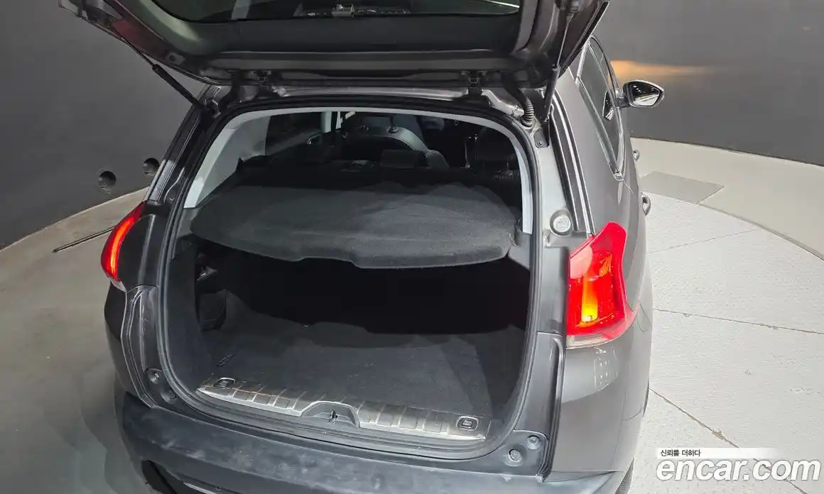 Peugeot 2008 2016 1.6 автомат (гидро), фото 20