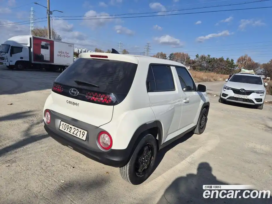 Hyundai Casper 2022 1.0 автомат (гидро), фото 3