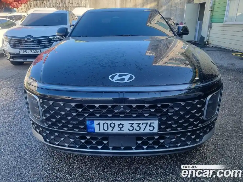Hyundai Grandeur 2024 2.5 автомат (гидро), фото 1
