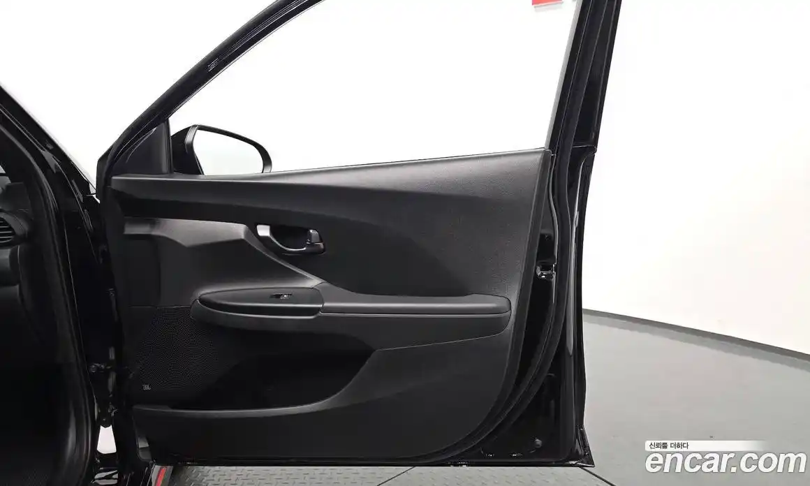 Hyundai Veloster 2020 2.0 механика, фото 13