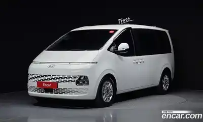 Hyundai Staria, 2024, 13 394 км