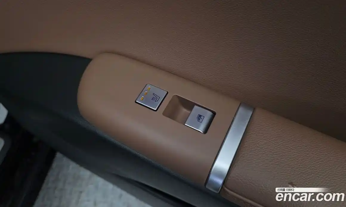 Hyundai Grandeur 2023 2.5 автомат (гидро), фото 25