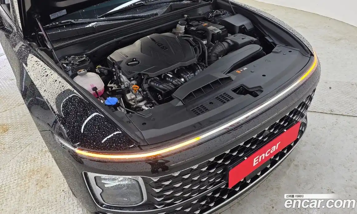 Hyundai Grandeur 2023 2.5 автомат (гидро), фото 6