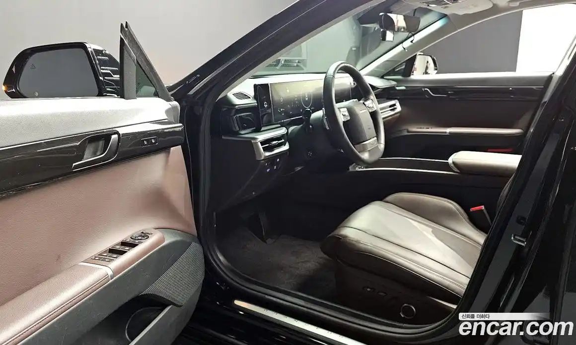 Hyundai Grandeur 2023 2.5 автомат (гидро), фото 13