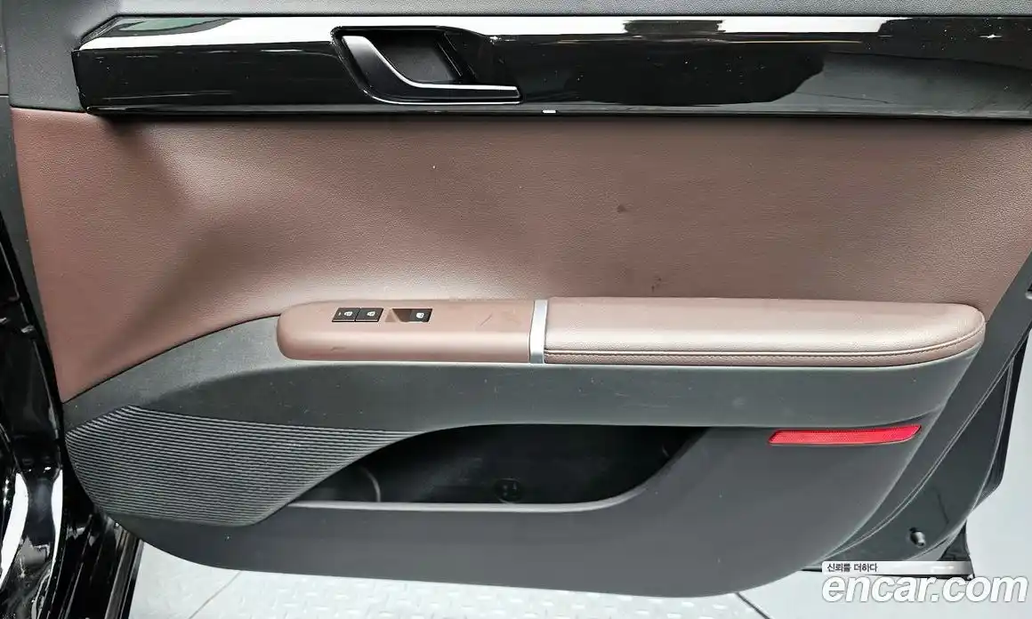 Hyundai Grandeur 2023 2.5 автомат (гидро), фото 14