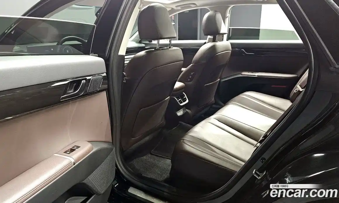 Hyundai Grandeur 2023 2.5 автомат (гидро), фото 15