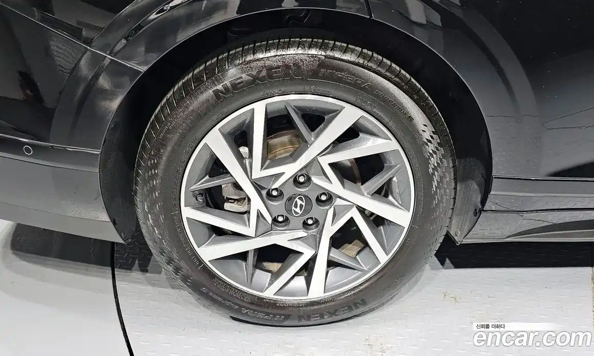 Hyundai Grandeur 2023 2.5 автомат (гидро), фото 5