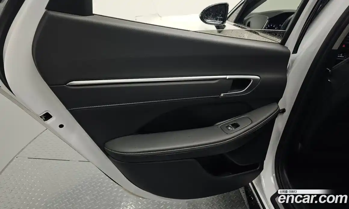 Hyundai Sonata 2021 2.0 автомат (гидро), фото 15