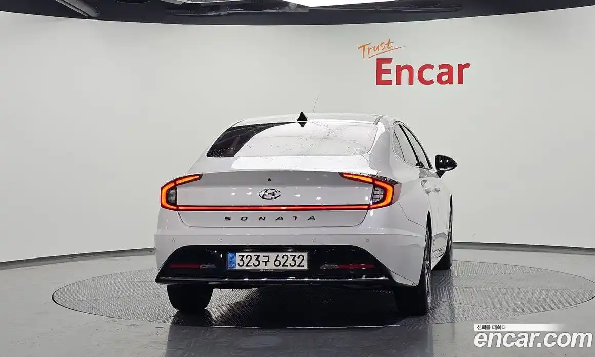 Hyundai Sonata 2021 2.0 автомат (гидро), фото 4
