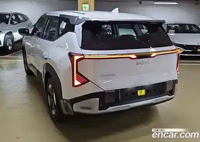 Kia Seltos 2026 1.6 автомат (гидро), миниатюра 9