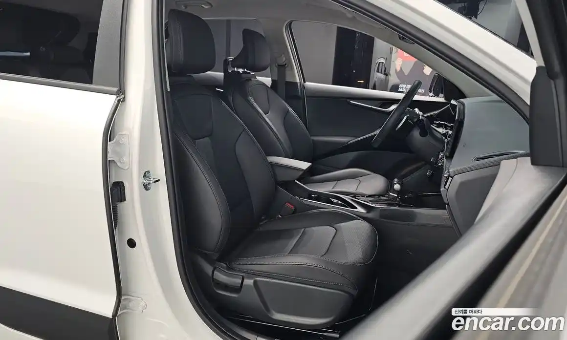 Kia Niro 2026 1.6 автомат (гидро), фото 15