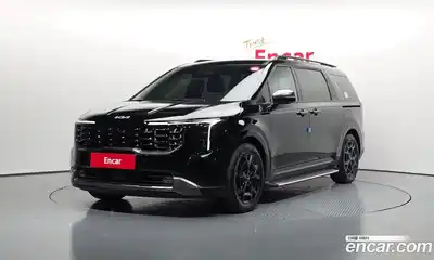Kia Carnival, 2025, 9 339 км