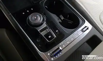 Kia Carnival 2025 2.2 автомат (гидро), миниатюра 12