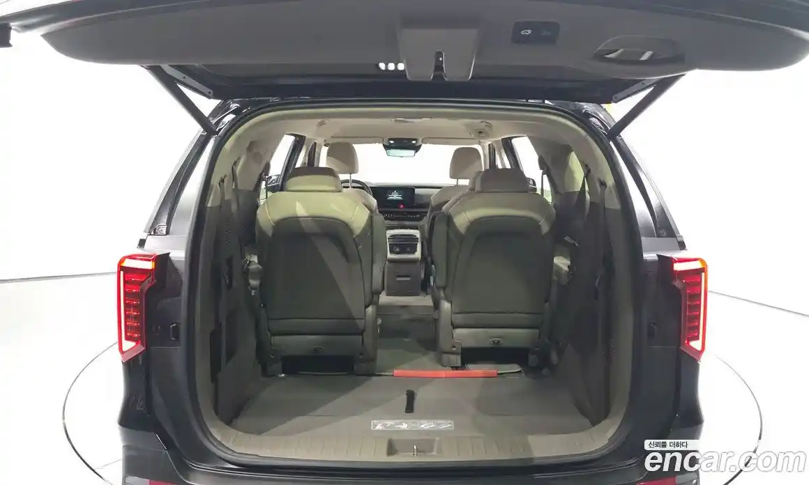 Kia Carnival 2025 2.2 автомат (гидро), фото 26