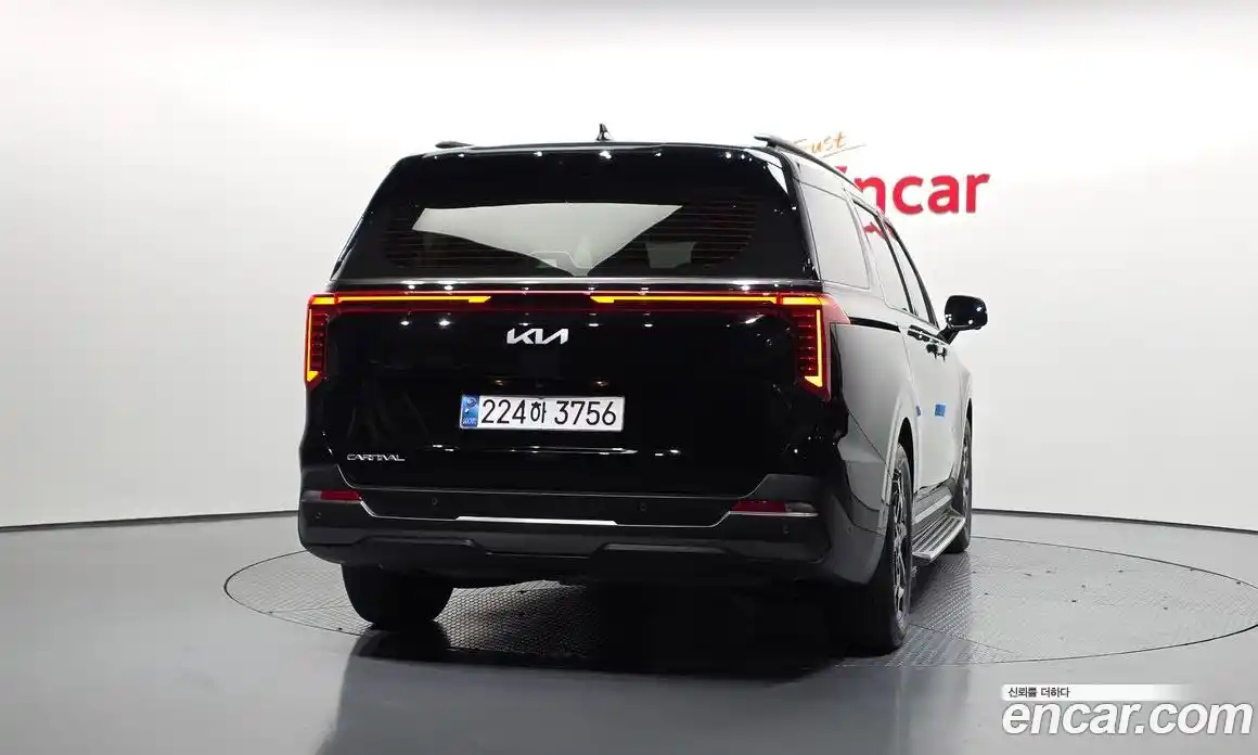 Kia Carnival 2025 2.2 автомат (гидро), фото 4