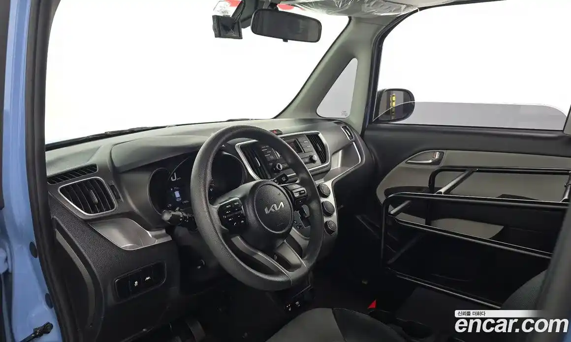 Kia Ray 2022 1.0 автомат (гидро), фото 7