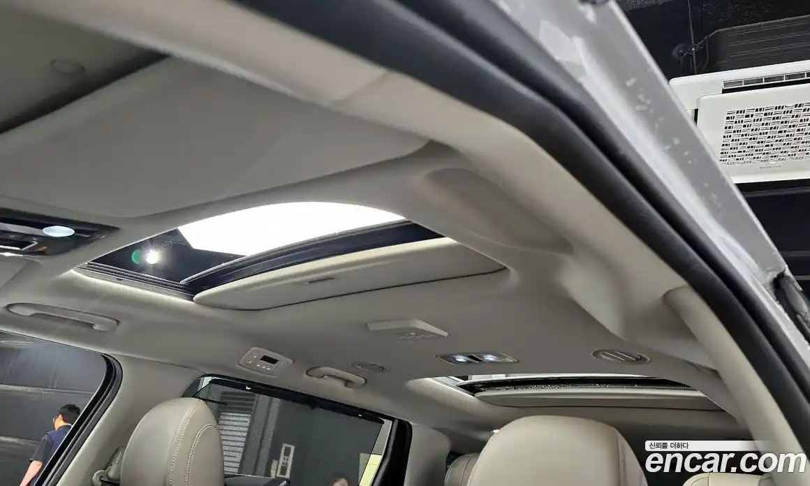 Kia Carnival 2024 1.6 автомат (гидро), фото 26