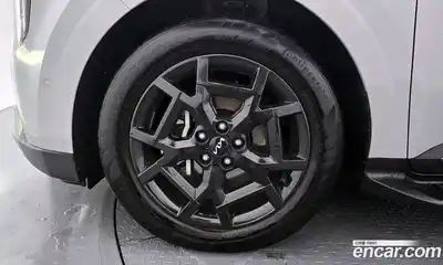 Kia Carnival 2024 1.6 автомат (гидро), миниатюра 5