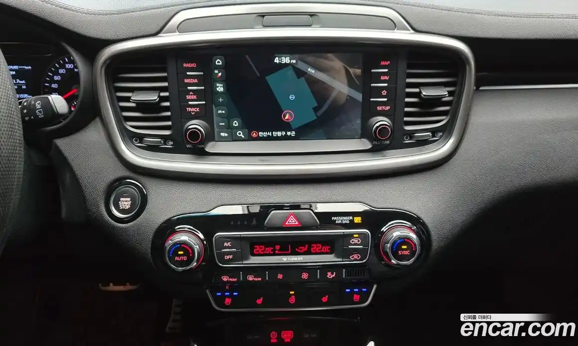 Kia Sorento 2018 2.0 автомат (гидро), фото 25