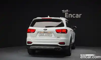 Kia Sorento 2018 2.0 автомат (гидро), миниатюра 4