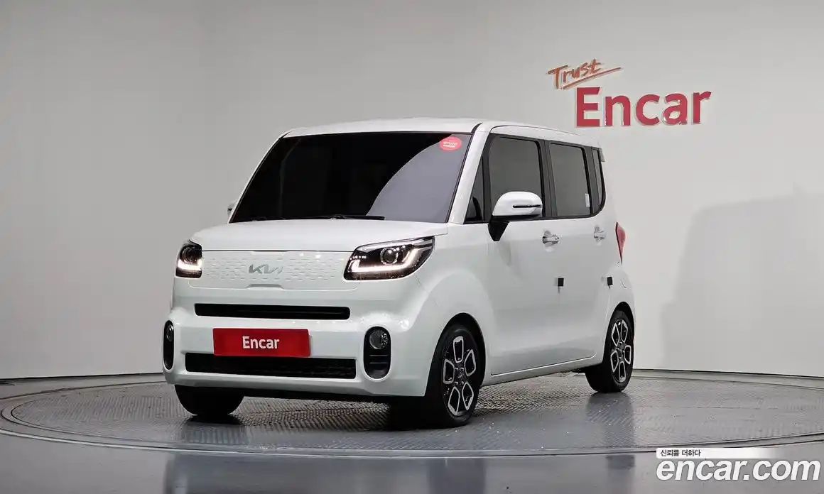 Kia Ray 2022 1.0 автомат (гидро), фото 1