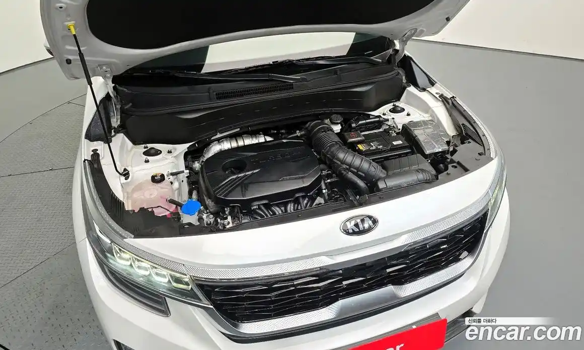Kia Seltos 2020 1.6 автомат (гидро), фото 6