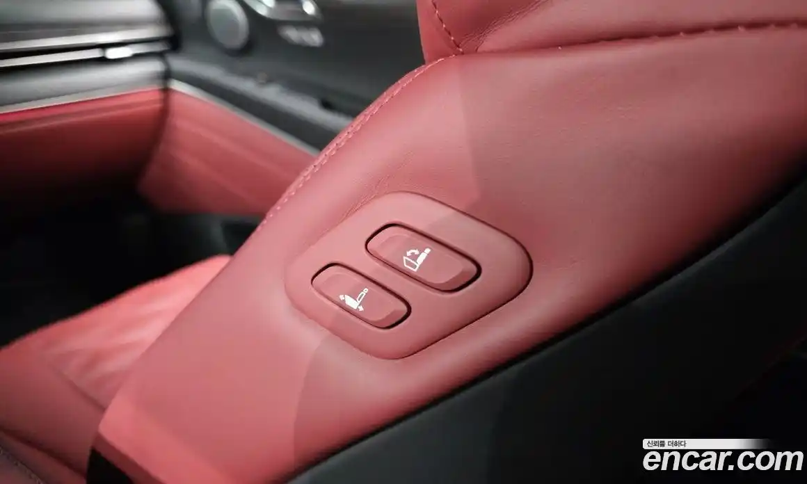 Genesis GV80 2024 2.5 автомат (гидро), фото 32