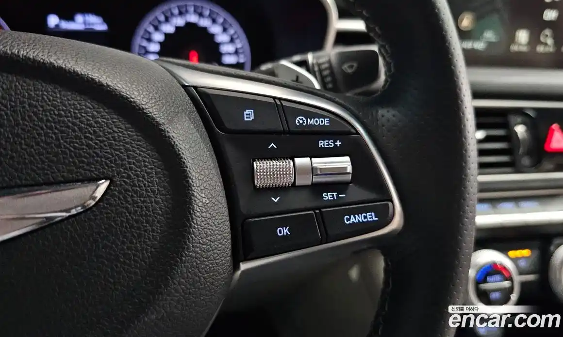 Genesis G70 2019 2.0 автомат (гидро), фото 16