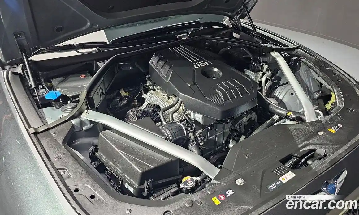 Genesis G70 2019 2.0 автомат (гидро), фото 6