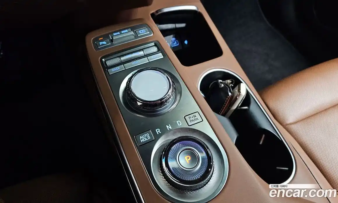 Genesis GV70 2022 2.5 автомат (гидро), фото 12