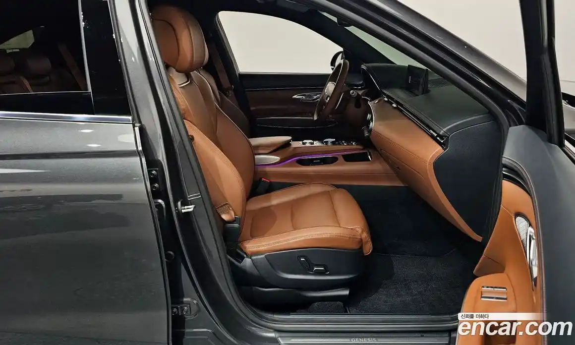 Genesis GV70 2022 2.5 автомат (гидро), фото 16