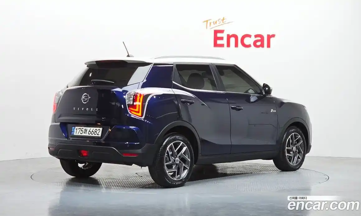 SsangYong TIBOLI 2022 1.5 автомат (гидро), фото 2