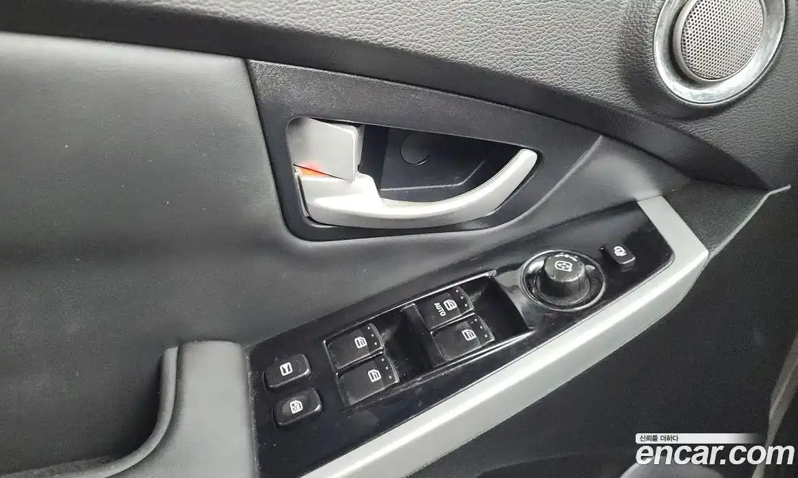 SsangYong Korando 2014 2.0 автомат (гидро), фото 29